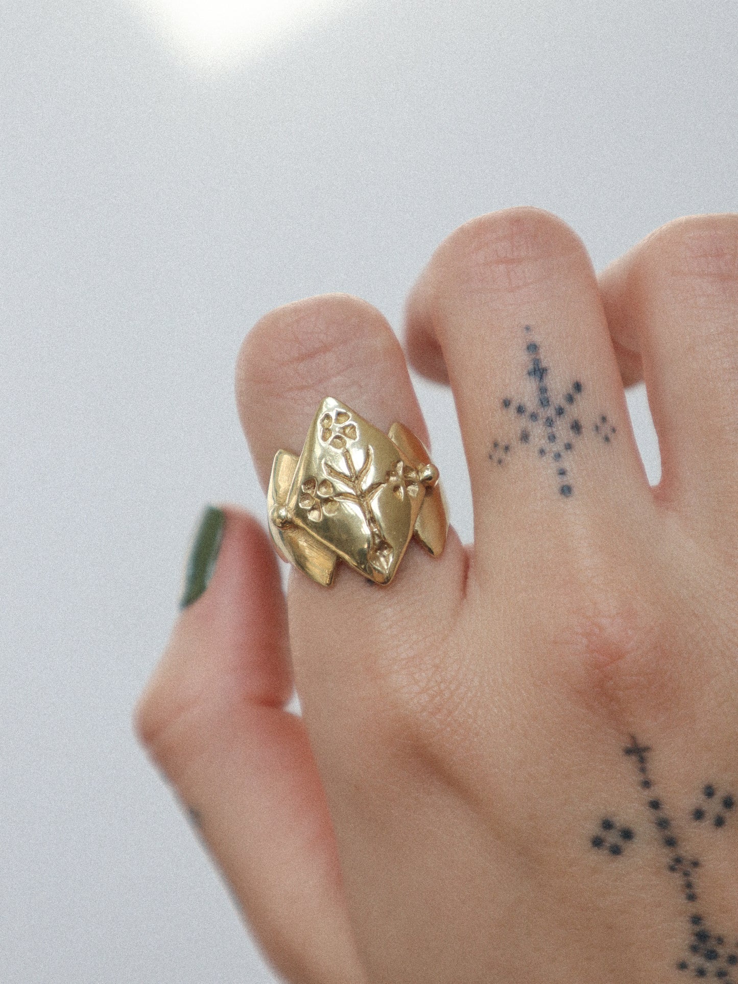 Aelisium Ring