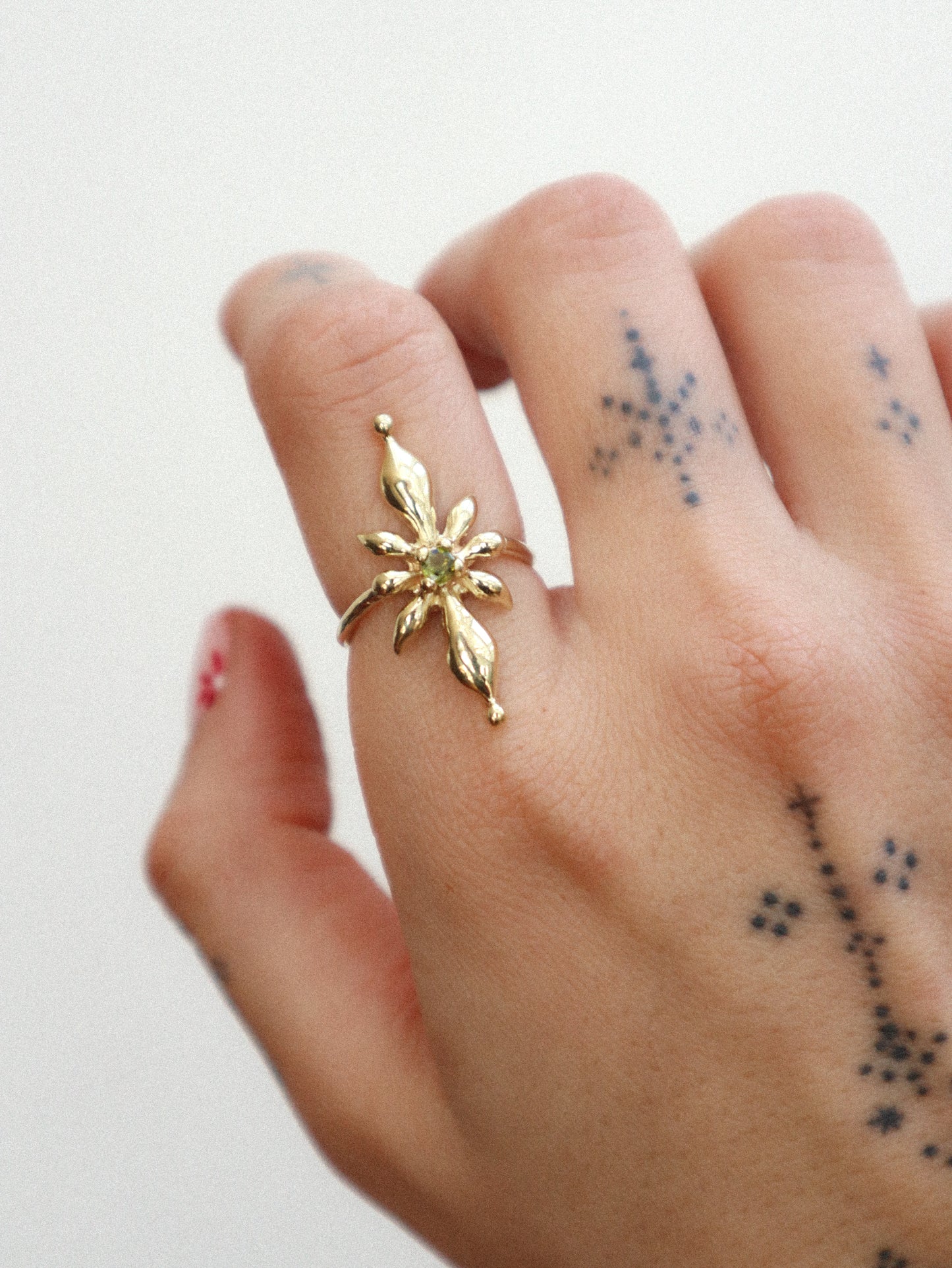 Myrtesia Ring