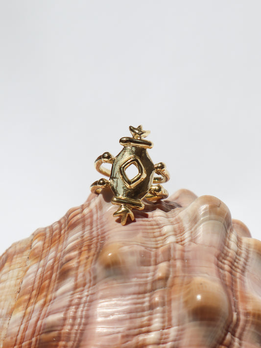 Comosus Ring